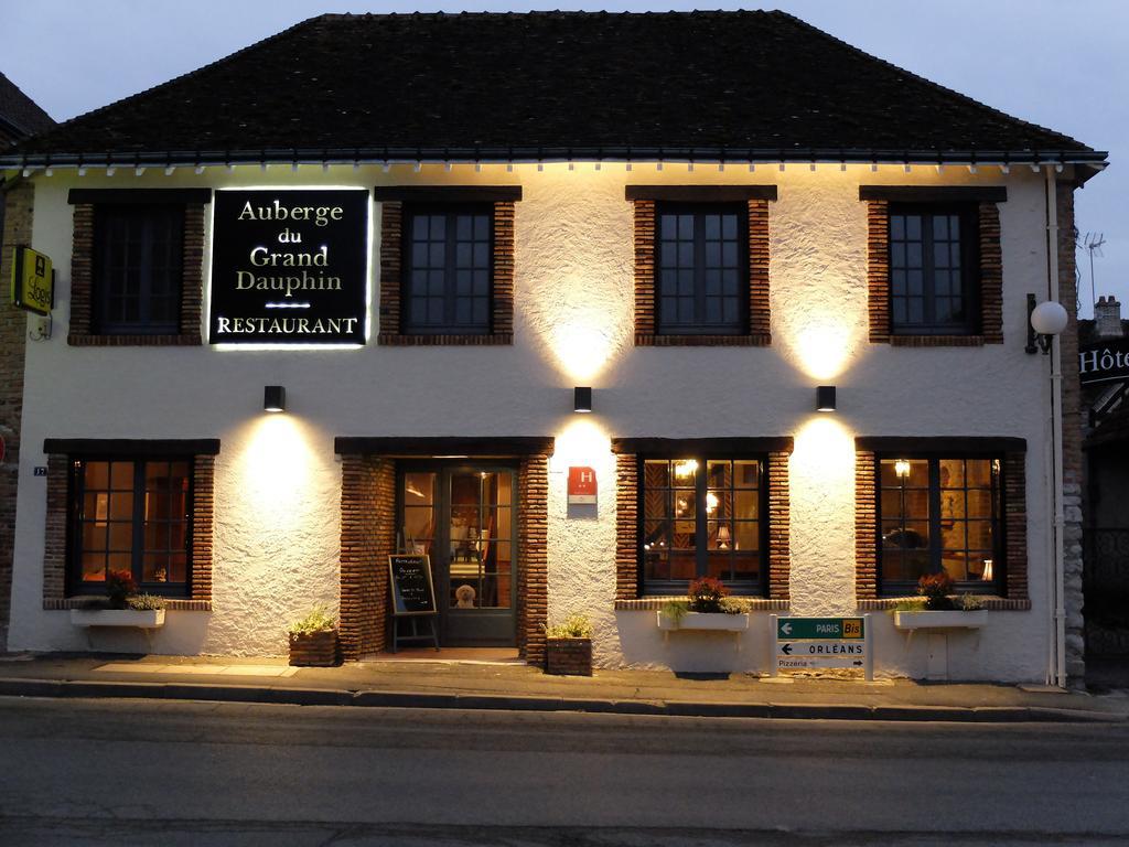 Auberge Du Grand Dauphin Dhuizon Zewnętrze zdjęcie