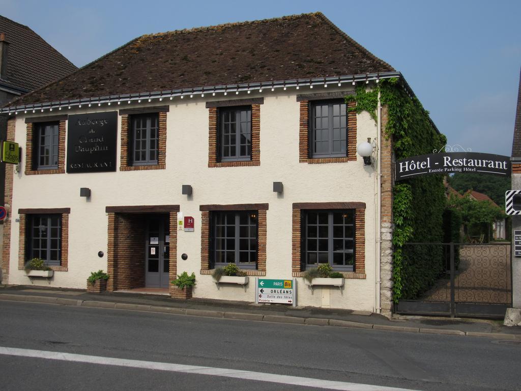 Auberge Du Grand Dauphin Dhuizon Zewnętrze zdjęcie